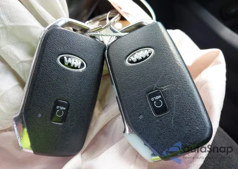 2021 Kia K5 Gt-Line from USA, damaged, VIN 5XXG64J28MG023308